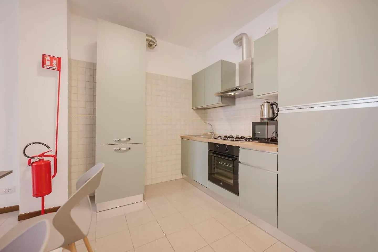 Unico Apartment 5 - 450 Mt From Mestre Station Wenecja